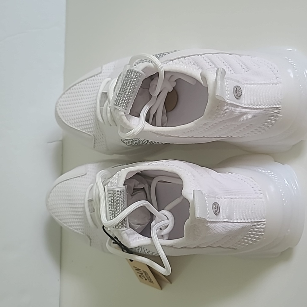 Madden NYC Women's Sneakers White Size 8.5 - Picture 5 of 10